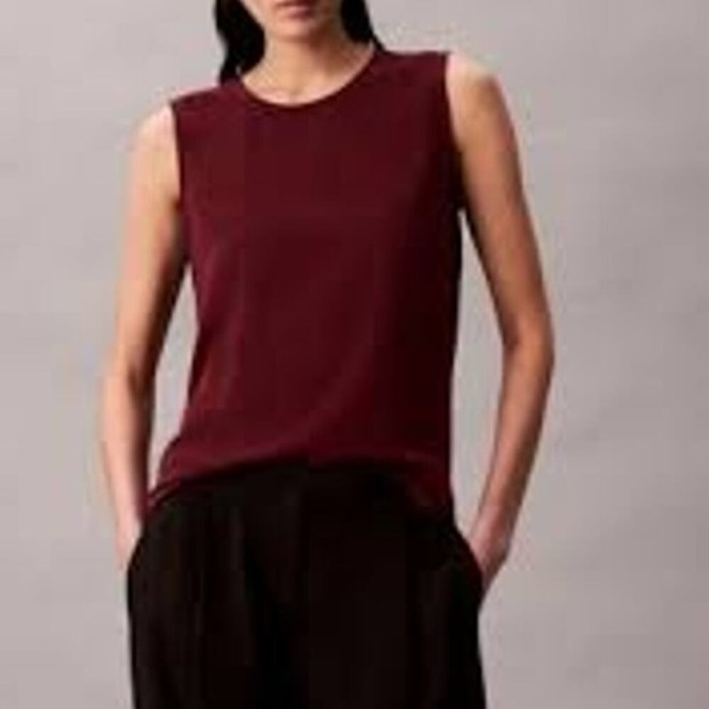 J. Crew Sleeveless Ponte Blouse Jeweled Button Back Tank Top Side Slits S Maroon